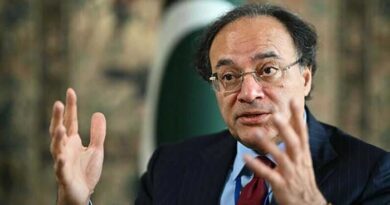 Aurangzeb defends budget as relief oriented, industry driven