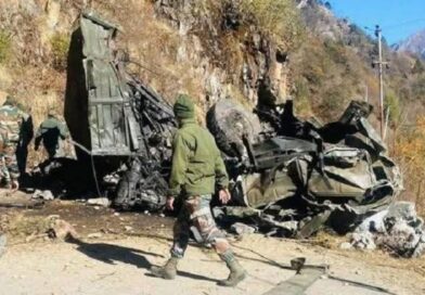 12 Indian forces’ personnel injured in Srinagar road accidents