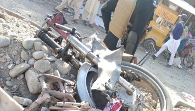 At least 2 killed, 17 injured in explosion near police station in Bannu