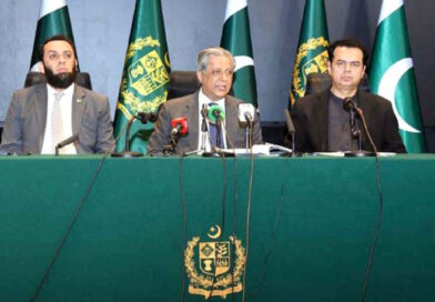 Law minister urges people to avoid unnecessary comments on foreign policy issues