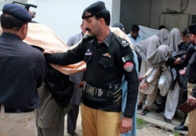 Police arrest 450 Afghan nationals, 15 landlords in Peshawar, Bannu